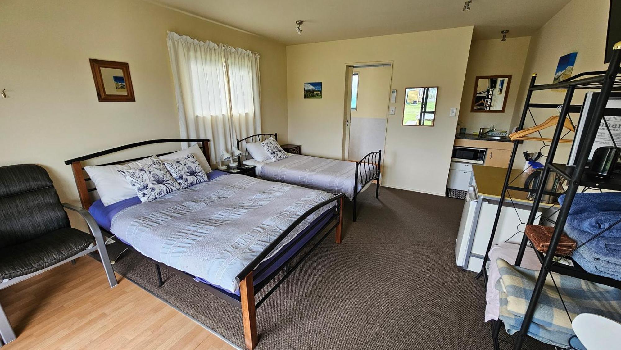 Bahara Accommodation Springfield Esterno foto