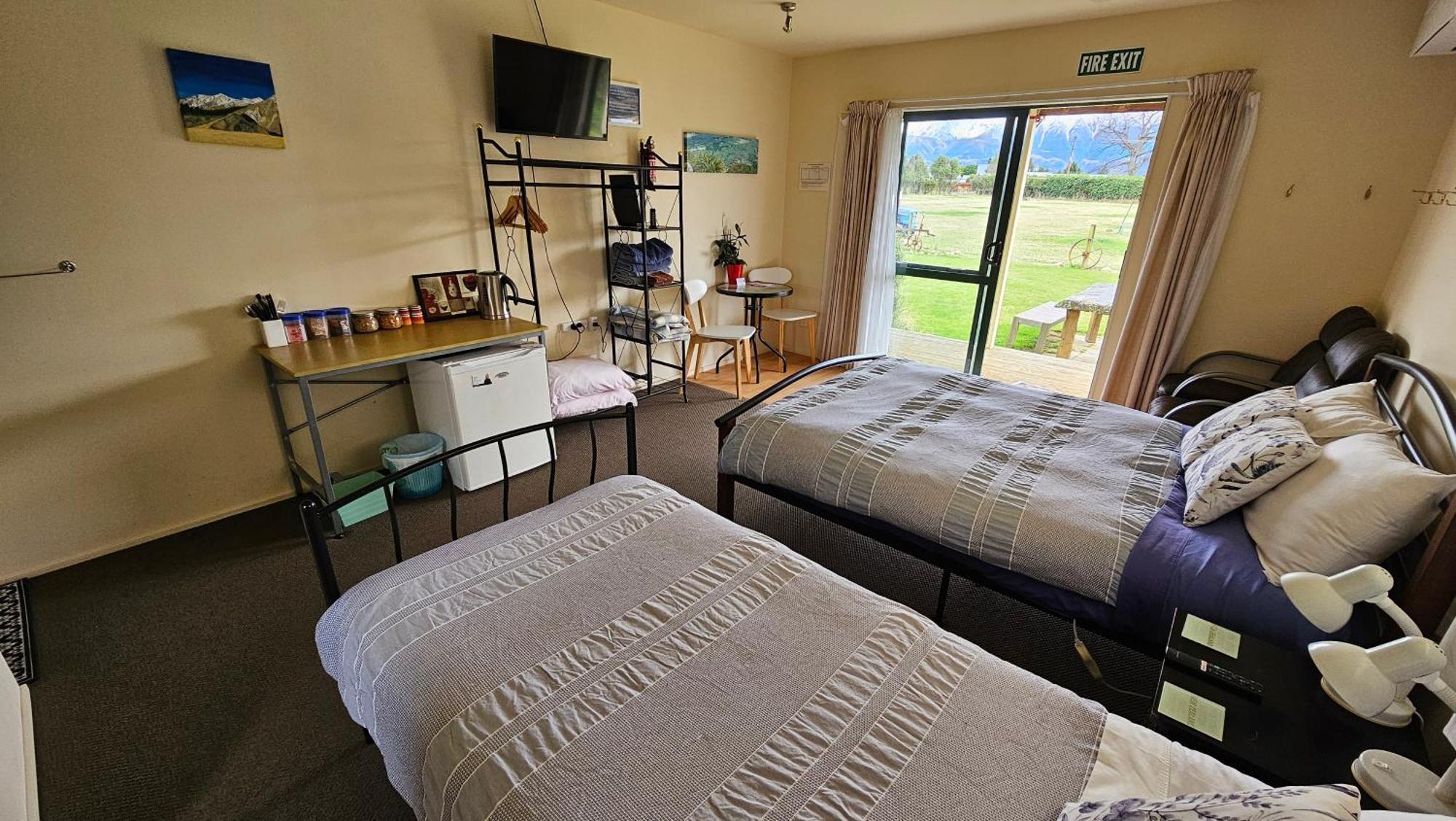 Bahara Accommodation Springfield Esterno foto