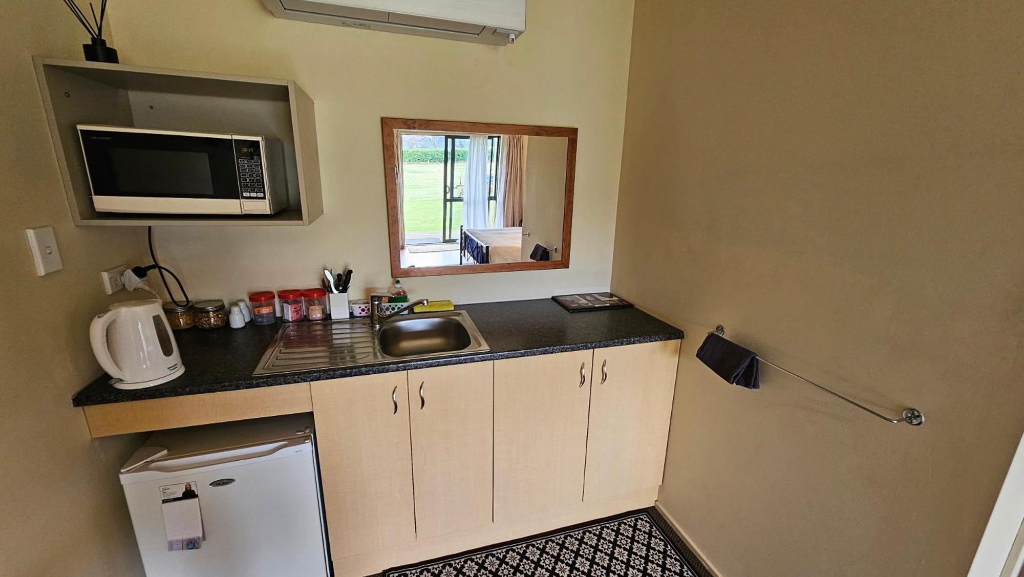 Bahara Accommodation Springfield Esterno foto
